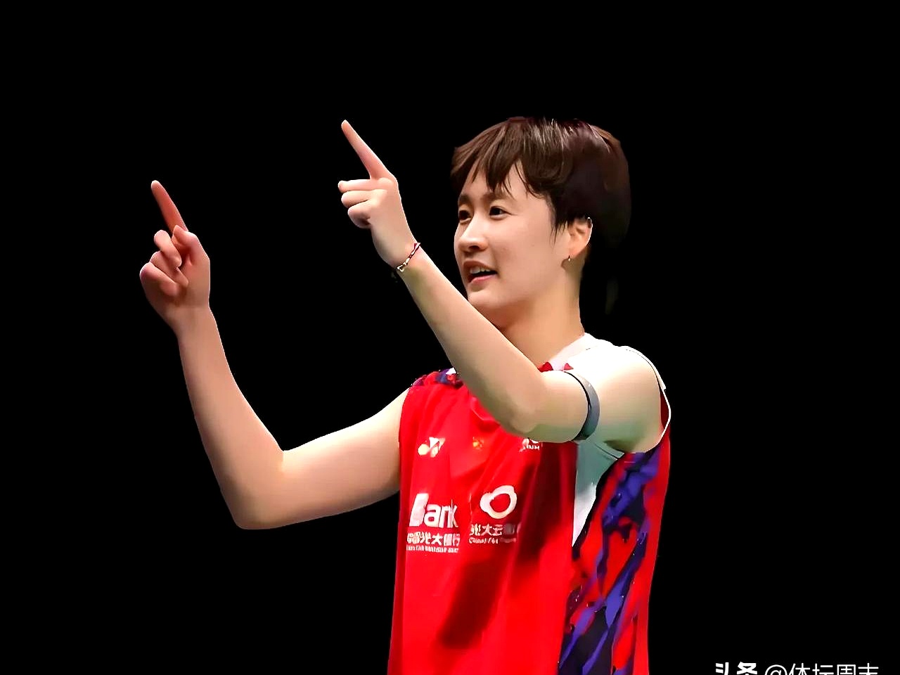 印尼队翻盘日本队，陈雨菲惊艳四座