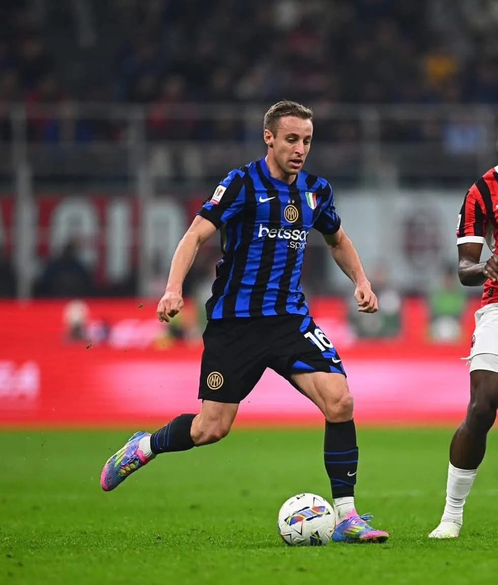 国际米兰逆转那不勒斯，法比尼奥状态火热