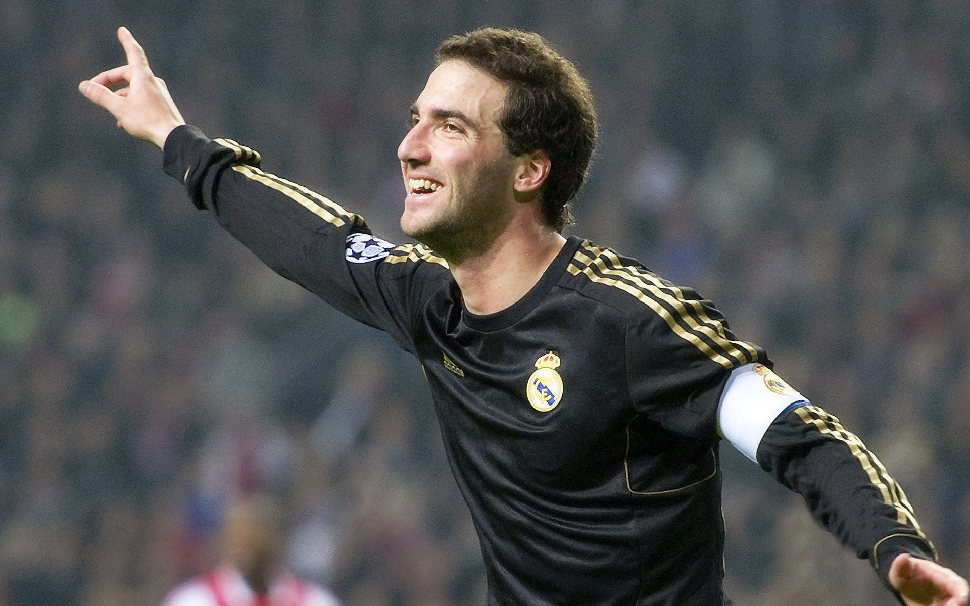 加纳决胜局带走亚特兰大，托尼成为关键先生，当黑星在美洲大陆重新点亮