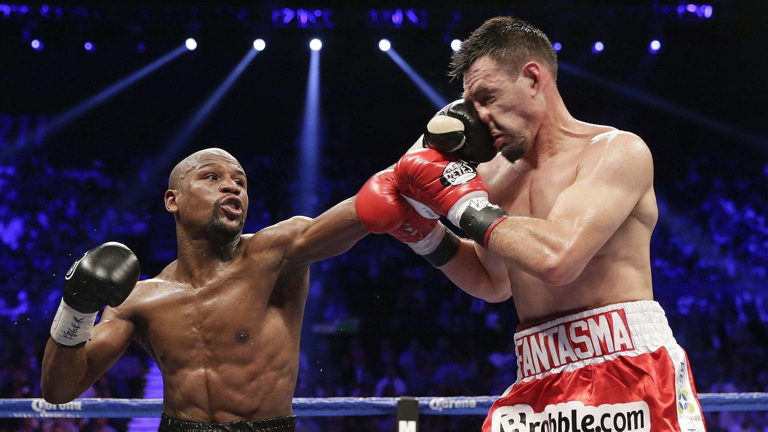 那不勒斯奇迹夜，当足球翻盘与F1接管在同一座城市心跳共振