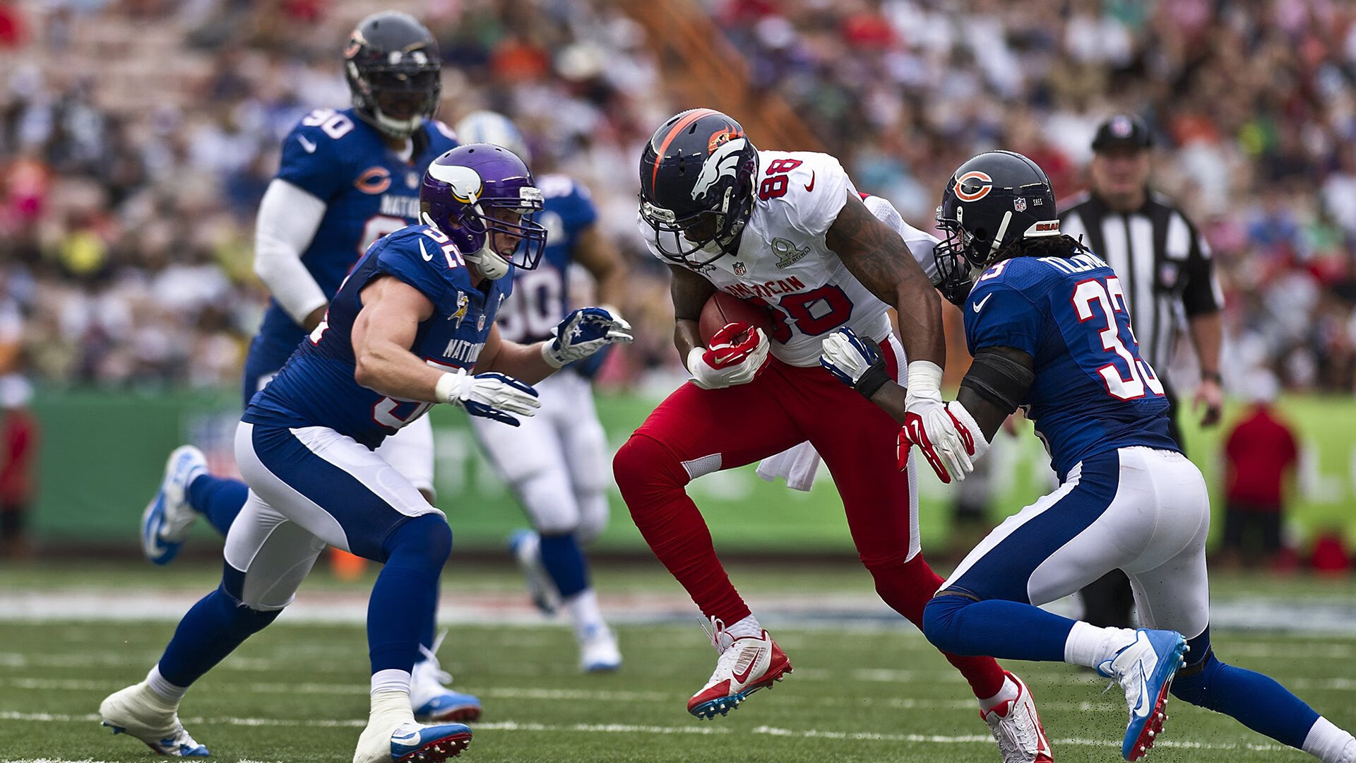 东决关键战之夜，布克关键战不手软，当软蛋标签在钢铁意志下熔解